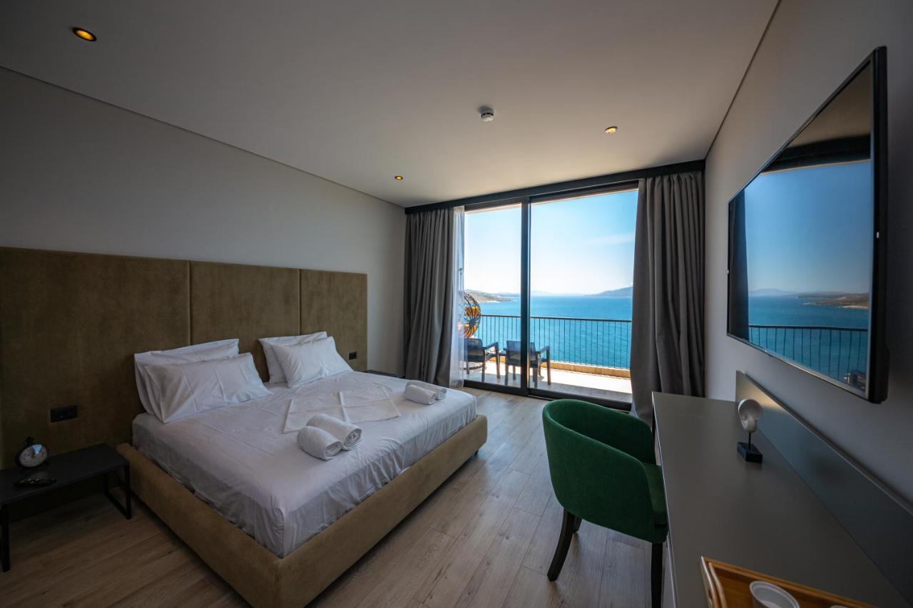 Apart-Hotel Lili2 Саранде Екстериор снимка